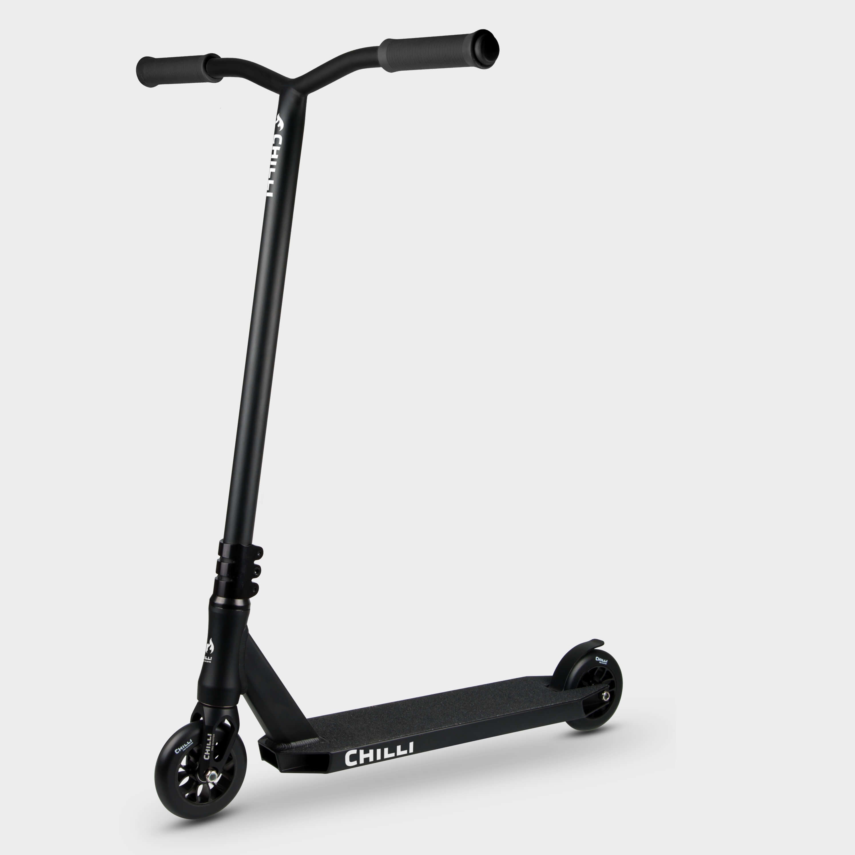 Chilli, Pro Scooter, Reaper Reloaded, Neochrome (Gebraucht) in Nesselnbach für CHF 155 - mit Chilli, Pro Scooter, Reaper Reloaded, Neochrome (Gebraucht) in Nesselnbach für CHF 155 - mit